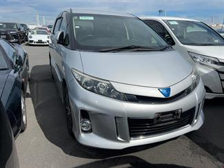 2015 Toyota Estima